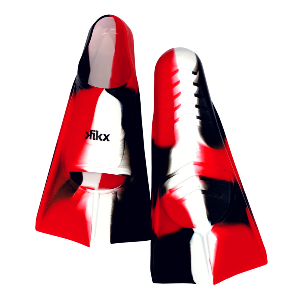 Kikx Short Training Fin with Multi-colour Blend in Red, White and Black